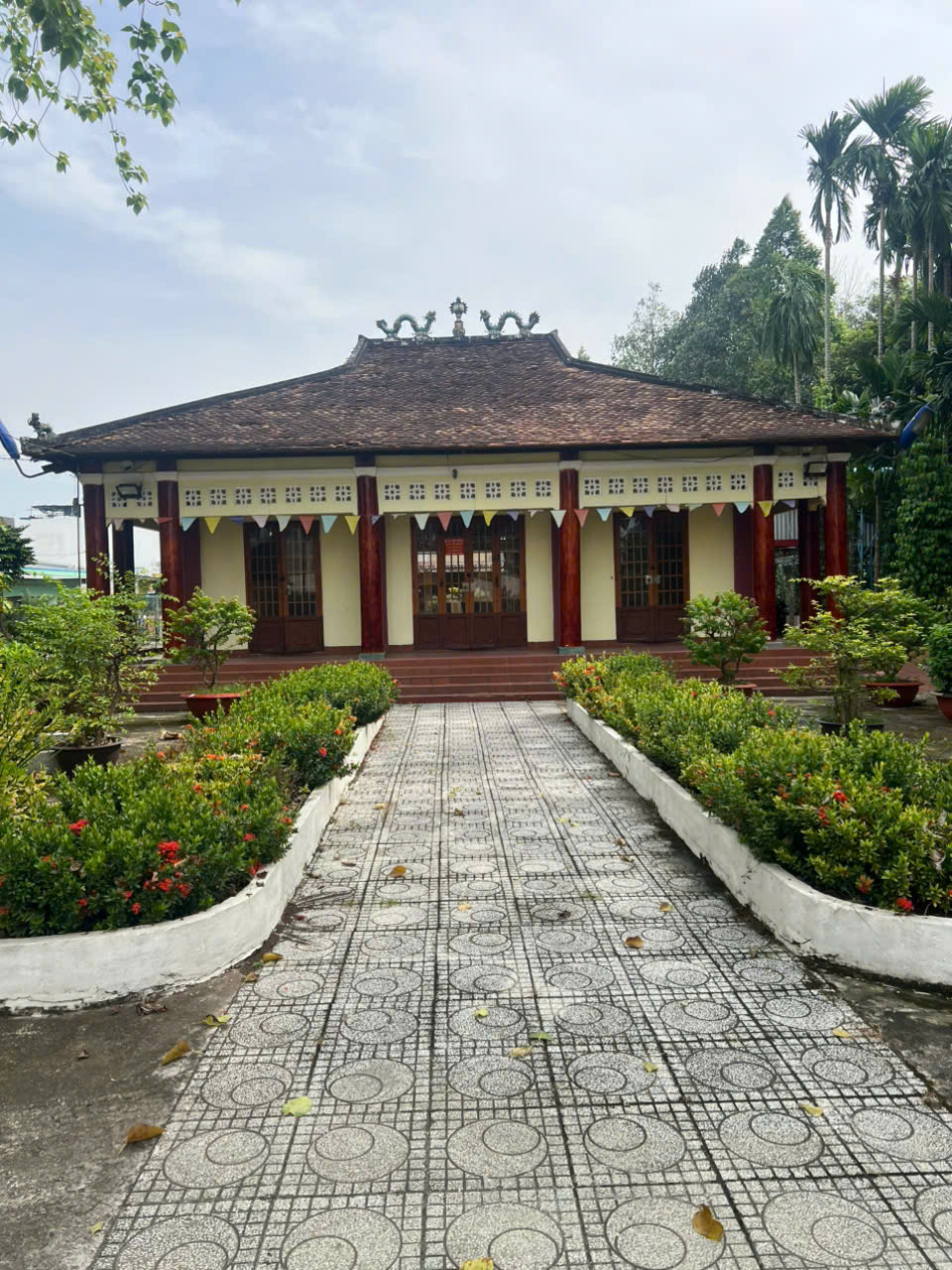 Di tích lịch sử Đình Đức Hòa