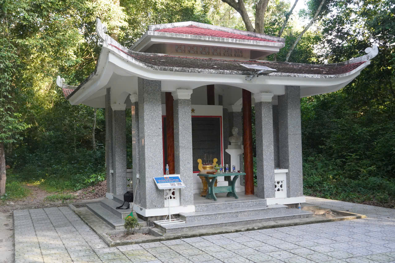 Di tích lịch sử Căn cứ bộ đội hải ngoại I Sivôtha