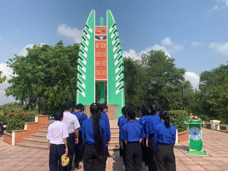 Di tích lịch sử Khu vực Cầu Tre