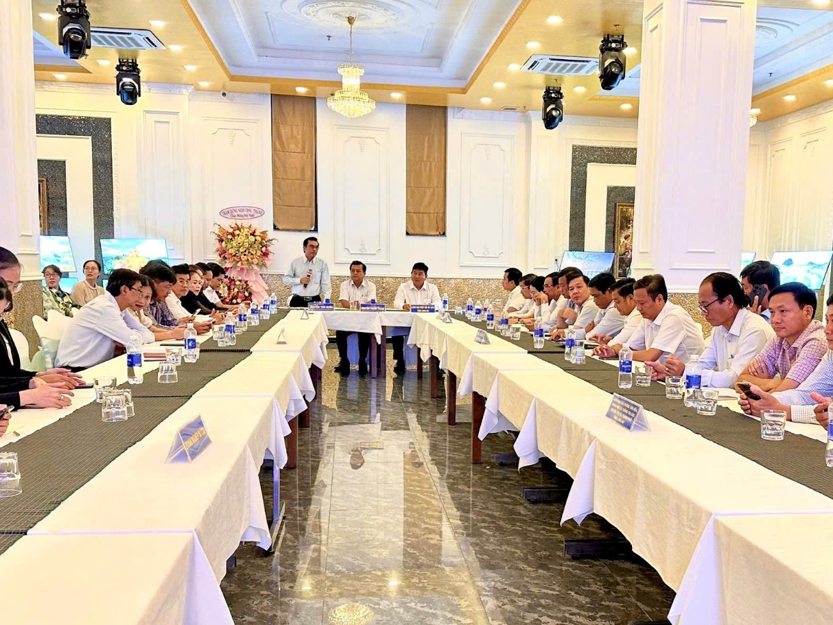 Long An tổ chức Hội nghị Tổng kết năm 2024 lĩnh vực du lịch gắn với công tác bảo tồn, tôn tạo và phát huy giá trị di tích lịch sử - văn hóa