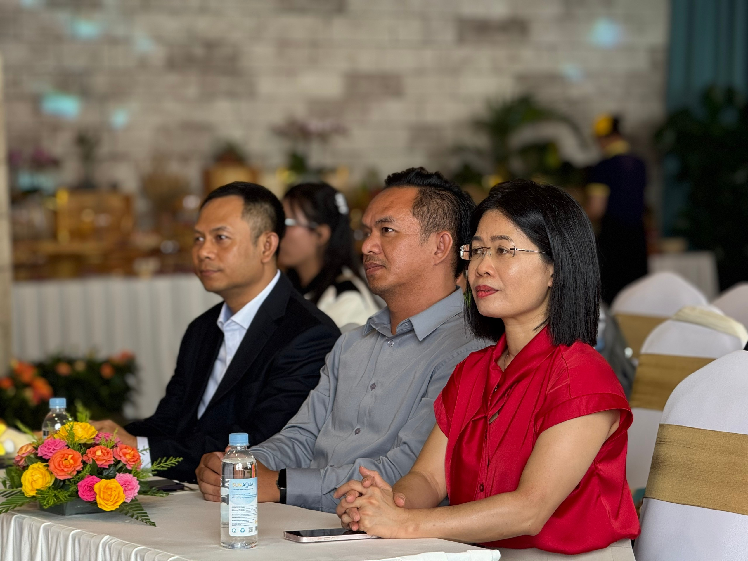 Tăng cường phối hợp doanh nghiệp xúc tiến du lịch Việt Nam – Campuchia tại Sun World Ba Den Mountain