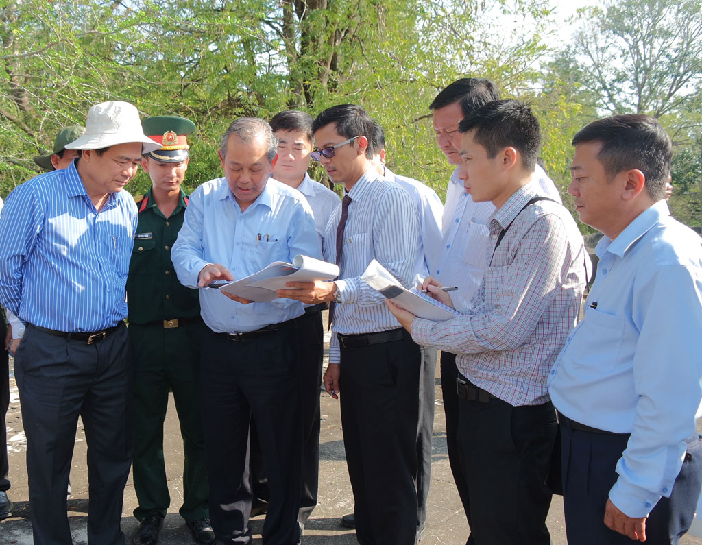 Phó Thủ tướng Thường trực Chính phủ - Trương Hòa Bình khảo sát tiềm năng du lịch Long An