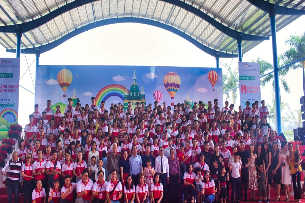 CHƯƠNG TRÌNH “HÀNH TRÌNH HẠNH PHÚC” DÀNH CHO 100 CẶP ĐÔI