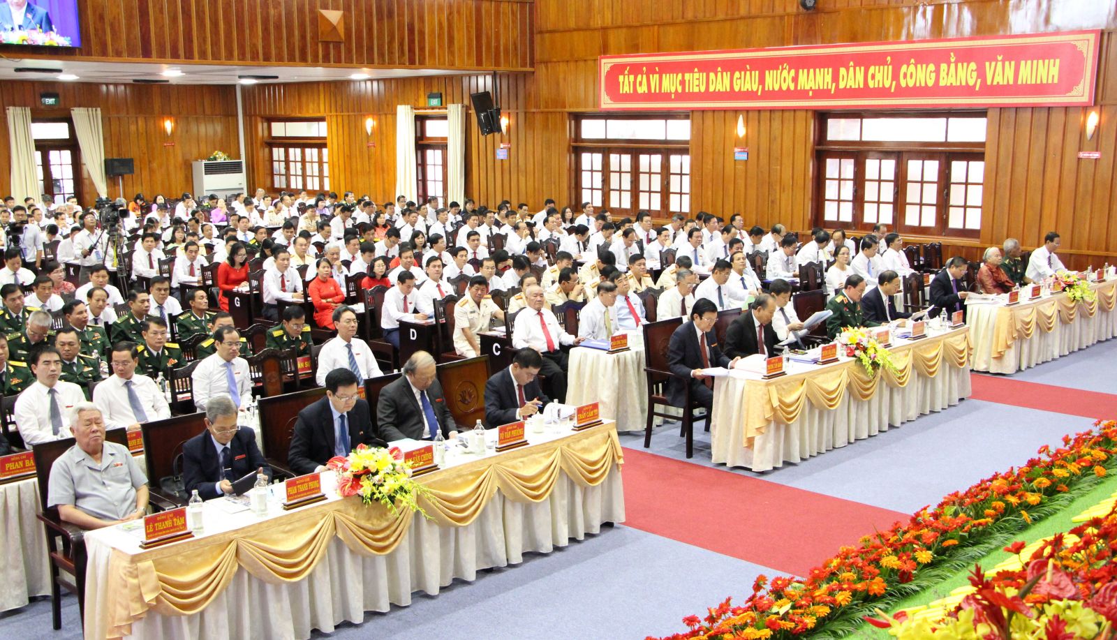 Một số hình ảnh khai mạc Đại hội đại biểu Đảng bộ tỉnh Long An nhiệm kỳ 2020-2025